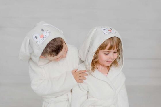 Bembi Art.KP176 Soft and fluffy bathrobe with a hood