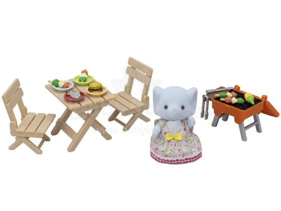 Sylvanian Families Elephant Picnic Playset Art.5640