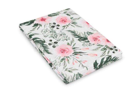 Muslin swaddle blanket – roses