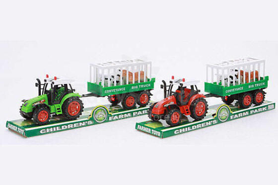 TRAKTOR Z PRZYCZEPĄ I ZWIERZĘTAMI