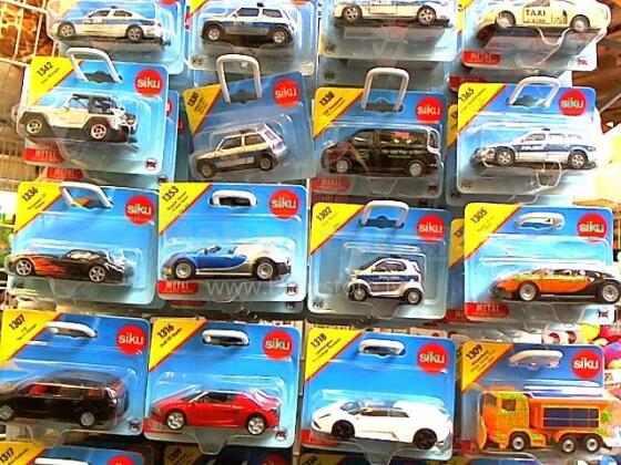 AUTO METALOWE SIKU 13 MIX