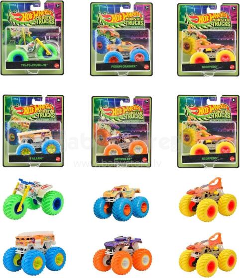 Hot Wheels® Monster Trucks pimedas helendavad autod