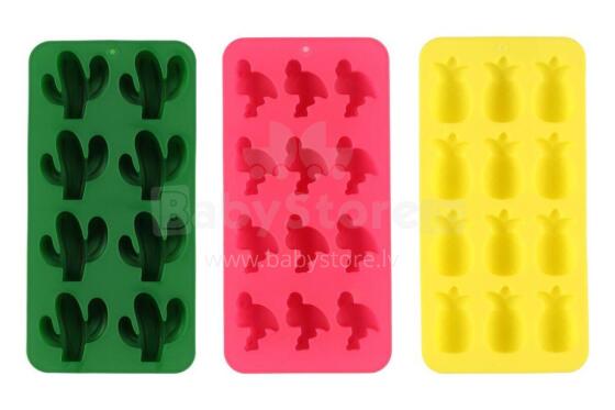 Ice cube tray assortment