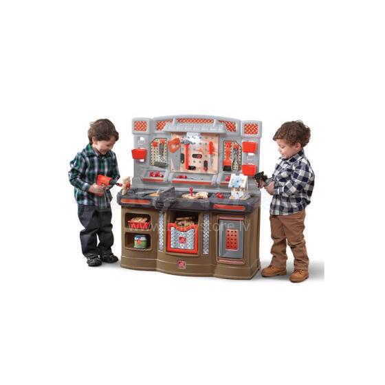 STEP2 Large Workshop for Children DIY Corner Light + 45 Accessories