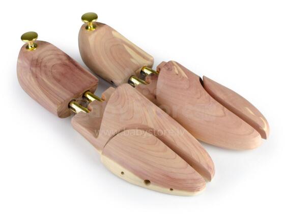 Shoe trees, cedar, pair size 36-37 Massido