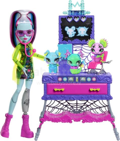Monster High Make-A-Monster Pet Lab – Frankie Stein Doll with 30+ Accessories & Custom Creatures