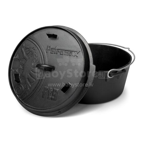 PETROMAX Dutch Oven ft9 with a flat base
