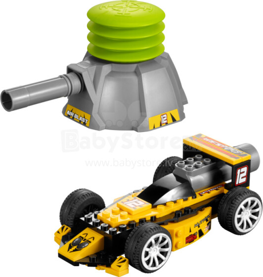 LEGO Racers Dzeloņains Straikers 8228