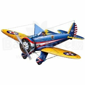 Revell 03990 P-26A Peashooter 1/72