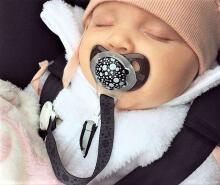 Twistshake Pacifier Clip Art.103105 Black