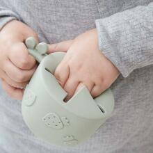 Done by Deer Peekaboo snack cup Raffi Grey