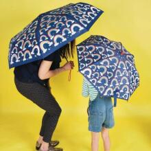 Floss&Rock Zuja Art.43P6406 Colour Changing Umbrella - Rainbows