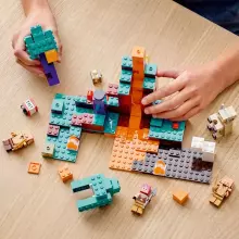 LEGO® Minecraft™ set "The Warped Forest", Art. 21168