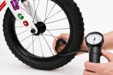 Esperia Kids Bike Junior Game Girl 14 Art.Art.9700 Bērnu divritenis (velosipēds) ar piepūšamiem riteņiem un tērauda rāmi