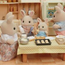 Sylvanian Families Milk Bunny Family Set Art.5706