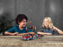 42106 LEGO® Technic Kaskadieru šova kravas auto un motocikls