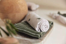 La bebe™ Muslin Mouth Cloth Stripe & Olive Leaf Green GOTS Art.537-848-66094