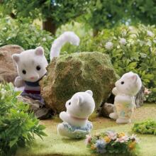 Sylvanian Families Snow Leopard Family Ski Set Art.5814