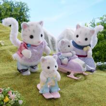 Sylvanian Families Snow Leopard Family Ski Set Art.5814