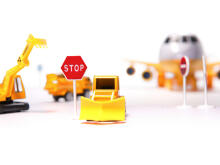 Ikonka Art.KX6684_3 Transporter aircraft + 3 construction vehicles