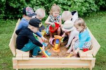 Folkland Art.150134 Natural Sandbox with cover 140cmx140cmx40cm