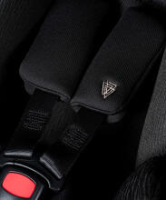 Venicci COSMO Car Seat + adapter Art.150700 Stone Beige Zīdaiņu autokrēsliņš