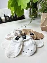 La Bebe™ NO Baby Mittens Art. 10-02-21 Dots