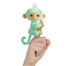 Fingerlings Interactive toy monkey