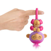 Fingerlings Interactive toy monkey