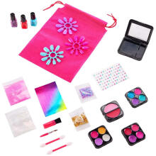 CRA-Z-ART Shimmer ‘n Sparkle make-up set Glam and go beauty caddy