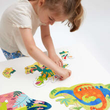 Banana Panda Hands at Play Dinosaurs Art.49167