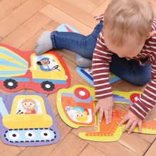 Banana Panda Hands at Play Construction Vehicles Art.33684