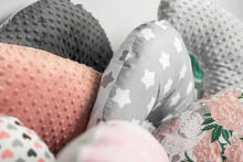 Pillow for Feeding – hearts grey
