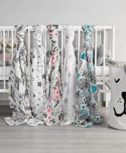 Muslin swaddle blanket – roses
