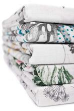 Muslin swaddle blanket – roses