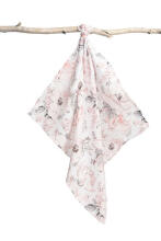 Muslin diaper 70x80 – peonies white