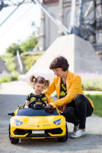 BATTERY RIDE-ON VEHICLE LAMBORGHINI BLACK