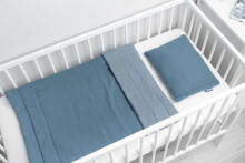 Knitted cot set with muslin - blue