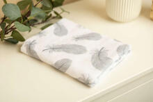 MUSLIN BLANKET FEATHERS / WHITE 80x100cm
