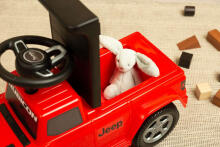RIDE-ON JEEP RUBICON RED