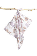 Muslin swaddle blanket – Eagle owls