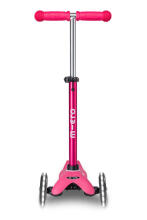 MICRO skrejritenis Mini Micro Deluxe LED Pink, MMD075