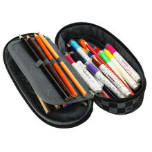 Ikonka Art.KX3758_1 Stiffened sachet pencil case with flap checkerboard