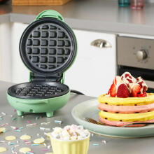 Petra PT4214GRNVDEEU7 Mini Waffle Maker sorbet green