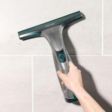 Petra PF0749VDEEU10 Window Vac without bottle