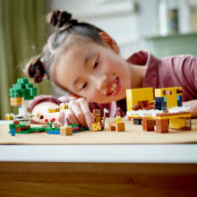 LEGO® Minecraft™ набор "Пчелиный домик", Арт. 21241