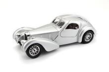 BURAGO car model 1/24 Bugatti Atlantic, 18-22092