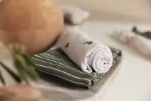 La bebe™ Muslin Mouth Cloth Stripe & Olive Leaf Green GOTS Art.537-848-66094