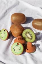Oil Carol Teether Toy Art.227795 Kiwi   Teether (natural rubber)