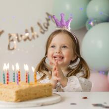 Birthday Fun - LED Headband with Crown (1 pc., 4 designs)